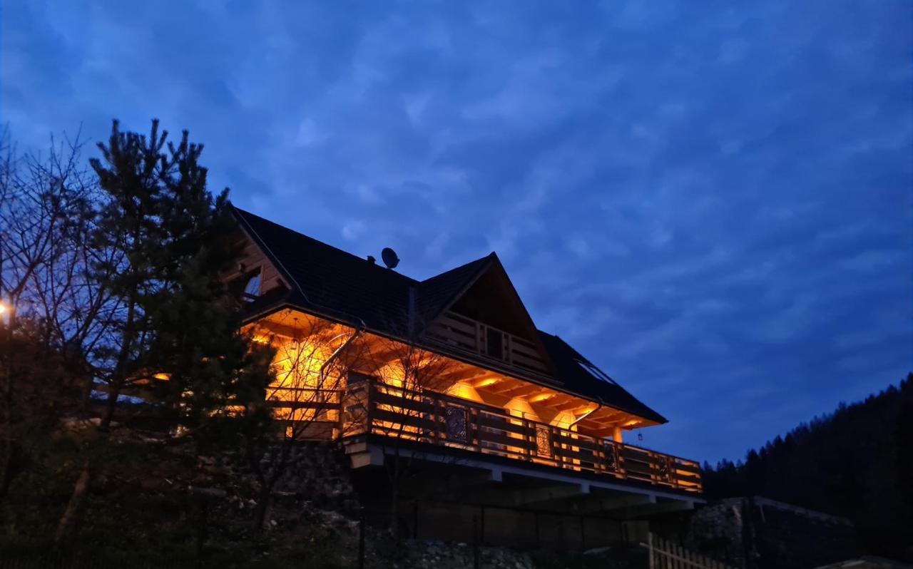 Domek Goralski Nad Czorsztynem - Dom Z Widokiem Kluszkowce Exteriör bild